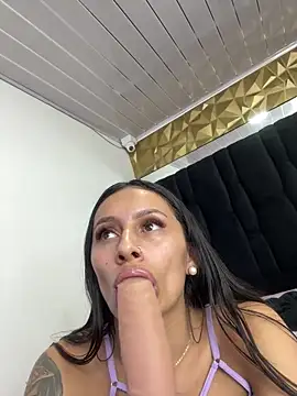 karlyn angels online show from December 2024 10:11:01 PM