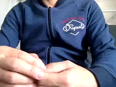 curioushetero online show from December 2024 12:19:02 PM