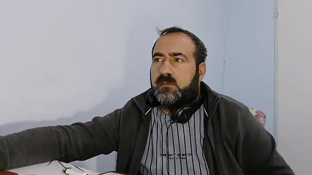 Snapshot of ZYXEL353 chatting on October 2025 02:56:01 AM ZYXEL353 online show from October 2025 02:56:01 AM