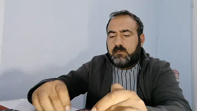 Snapshot of ZYXEL353 chatting on October 2025 10:32:02 PM ZYXEL353 online show from October 2025 10:32:02 PM