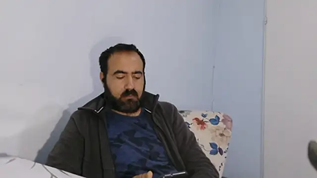 Snapshot of ZYXEL353 chatting on October 2025 10:41:02 PM ZYXEL353 online show from October 2025 10:41:02 PM