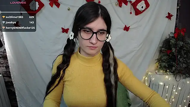 Snapshot of MaryEm976 chatting on December 2024 09:56:02 AM MaryEm976 online show from December 2024 09:56:02 AM