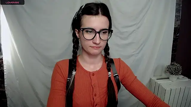 Snapshot of MaryEm976 chatting on January 2025 08:36:01 AM MaryEm976 online show from January 2025 08:36:01 AM