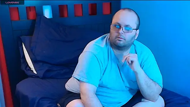 Snapshot of lefty15242 chatting on October 2025 11:34:01 PM lefty15242 online show from October 2025 11:34:01 PM