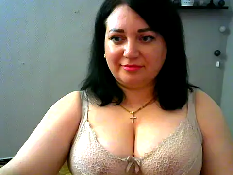 AmanaGi online show from January 2025 12:47:02 PM