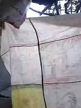 Snapshot of K-27 chatting on November 2025 07:08:02 AM K-27 online show from November 2025 07:08:02 AM