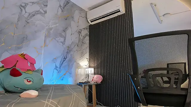 Katemoss70 online show from March 2025 12:35:02 PM