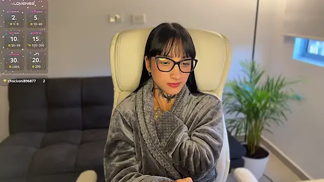 Snapshot of xisisxx chatting on October 2025 10:40:02 PM xisisxx online show from October 2025 10:40:02 PM