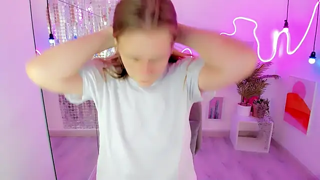 JadeSoft online show from September 2025 08:35:02 PM