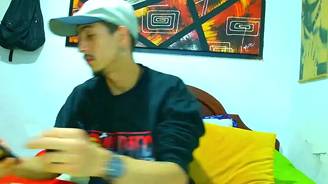 Snapshot of ryan_maxy chatting on November 2025 04:32:02 AM ryan maxy online show from November 2025 04:32:02 AM