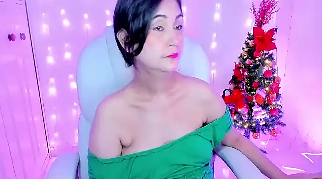 danielahot66 online show from December 2024 08:41:01 AM