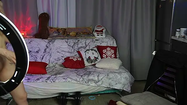Just alice online show from December 2024 11:57:01 PM