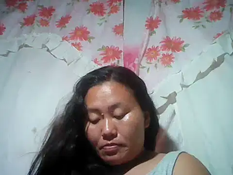 Snapshot of Sexyhorney4u chatting on December 2024 12:19:02 AM Sexyhorney4u online show from December 2024 12:19:02 AM
