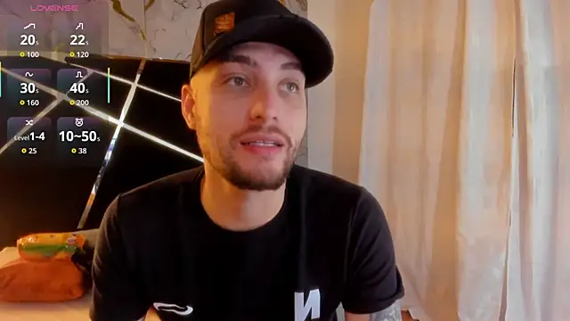 Snapshot of Pleasure_Vibes23 chatting on September 2025 09:30:01 PM Pleasure Vibes23 online show from September 2025 09:30:01 PM