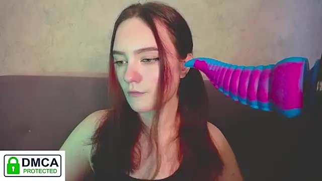 Snapshot of Alyssa___Scarlet chatting on December 2024 10:08:02 AM Alyssa Scarlet online show from December 2024 10:08:02 AM