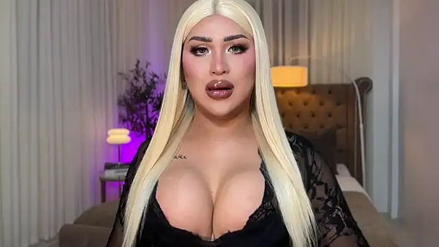 Your Majesty Tyra online show from October 2025 04:51:02 AM