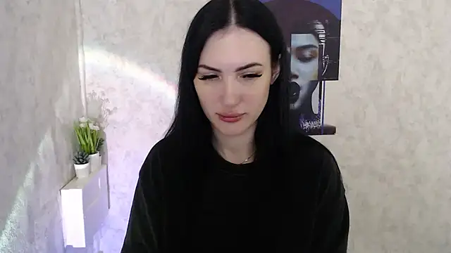 Snapshot of MisssShy_ chatting on October 2025 04:33:01 PM MisssShy online show from October 2025 04:33:01 PM