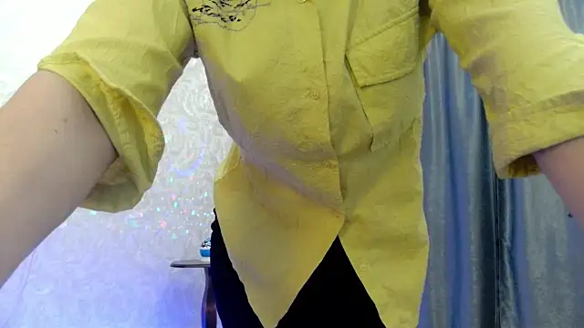 Snapshot of elenaza chatting on October 2025 05:22:01 PM elenaza online show from October 2025 05:22:01 PM