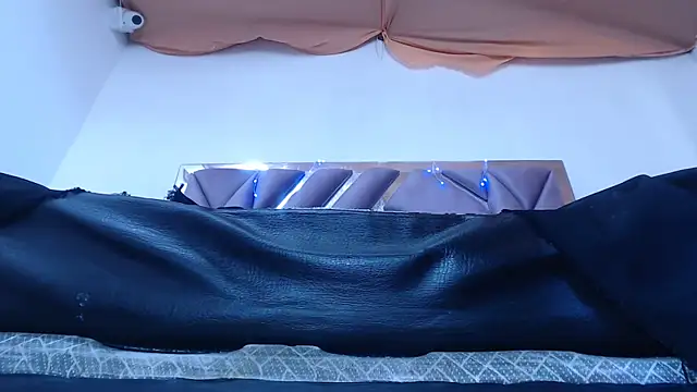 morenahott1 online show from January 2025 02:51:02 PM