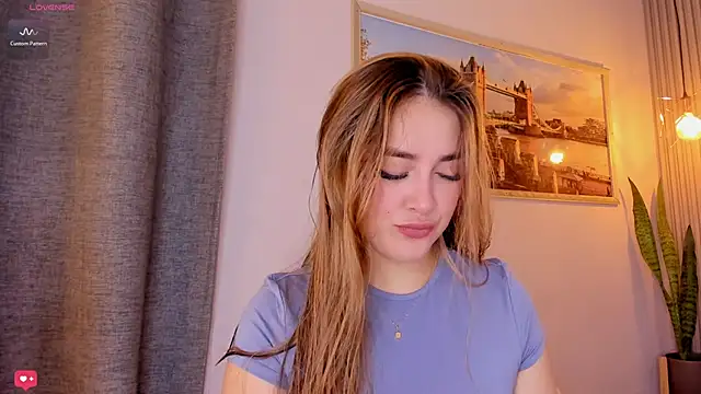 Assh lee  online show from January 2025 12:26:02 PM