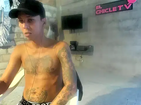 EL-CHICLE-TV online show from January 2025 01:37:02 PM