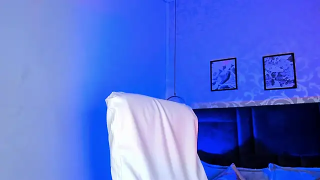 Lara bombshell online show from February 2025 01:55:02 AM