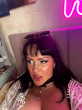 Lolaley2 online show from November 2025 10:28:02 AM