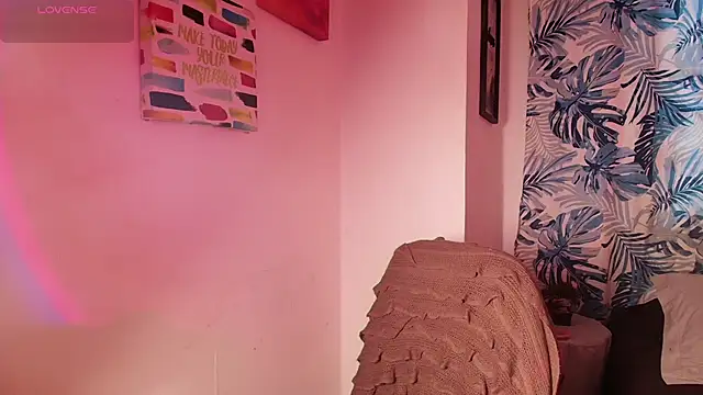 Snapshot of sweetcata23 chatting on October 2025 08:09:02 PM sweetcata23 online show from October 2025 08:09:02 PM