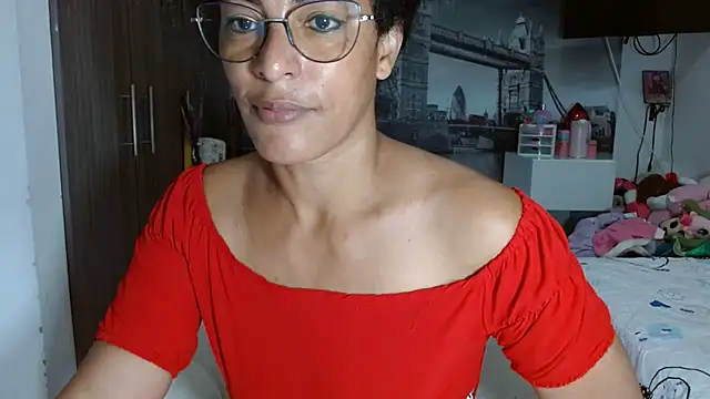 Snapshot of kateleyagrey chatting on December 2024 01:40:02 PM kateleyagrey online show from December 2024 01:40:02 PM