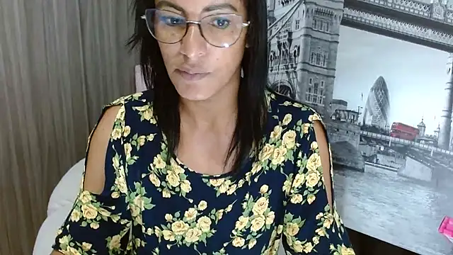 Snapshot of kateleyagrey chatting on January 2025 10:31:01 AM kateleyagrey online show from January 2025 10:31:01 AM