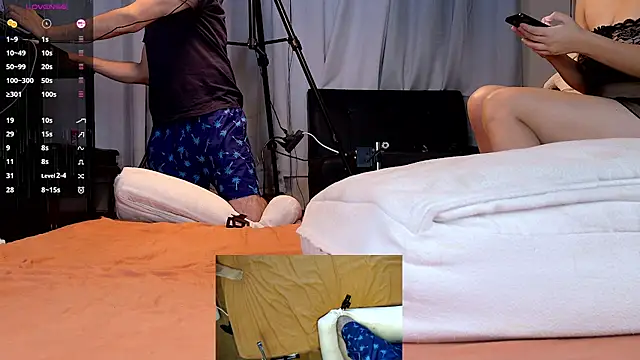 Snapshot of f4p_top chatting on October 2025 01:28:01 AM f4p top online show from October 2025 01:28:01 AM