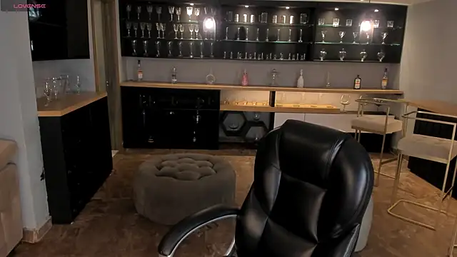 RoseFerrera online show from October 2025 09:09:02 PM