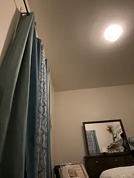 Snapshot of ClumsyLink chatting on November 2025 08:36:02 AM ClumsyLink online show from November 2025 08:36:02 AM