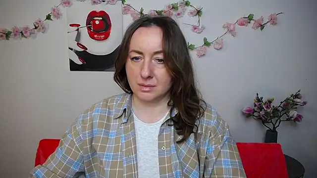 Snapshot of Abby_Taylorr chatting on November 2025 07:06:02 AM Abby Taylorr online show from November 2025 07:06:02 AM