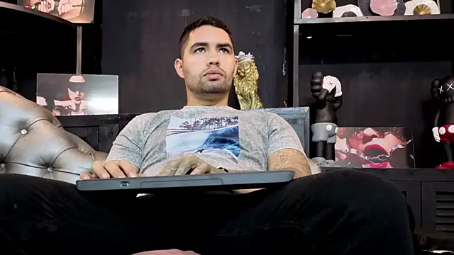 matteosantos online show from October 2025 11:29:01 AM