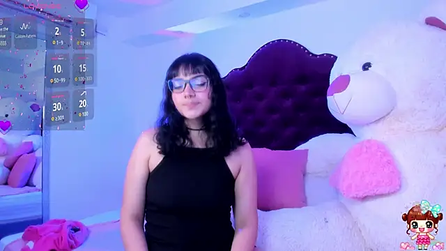 lucyycy online show from January 2025 04:43:01 AM