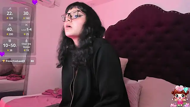 lucyycy online show from February 2025 07:22:02 AM