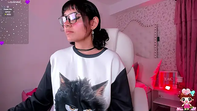 lucyycy online show from February 2025 11:59:02 PM