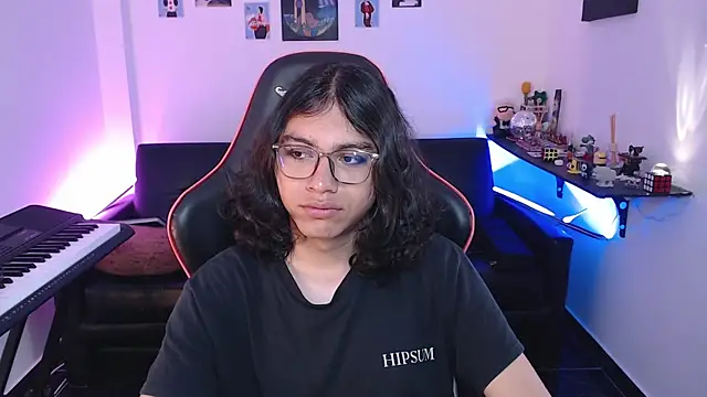 malik harrison   online show from October 2025 03:45:02 PM