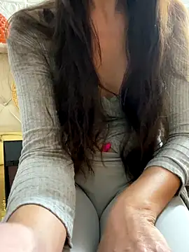 SHARONRodrig online show from October 2025 05:52:01 PM