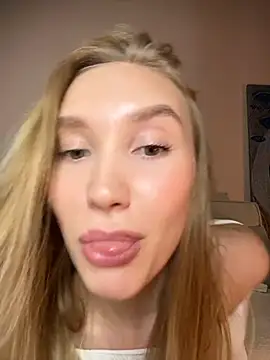 MariaTull online show from November 2025 02:50:01 PM