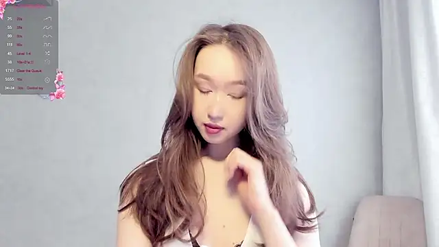  luna 022 online show from March 2025 07:04:02 AM