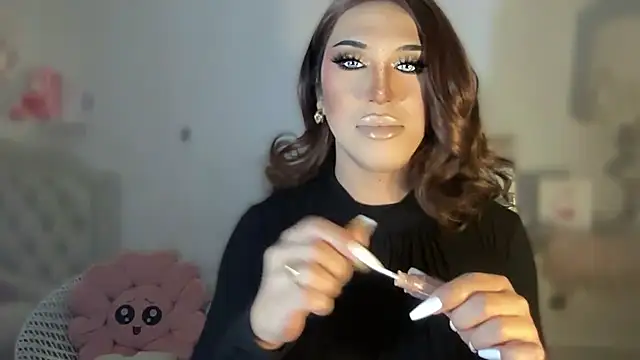 Snapshot of Ts_glamxxxx chatting on October 2025 01:26:02 AM Ts glamxxxx online show from October 2025 01:26:02 AM