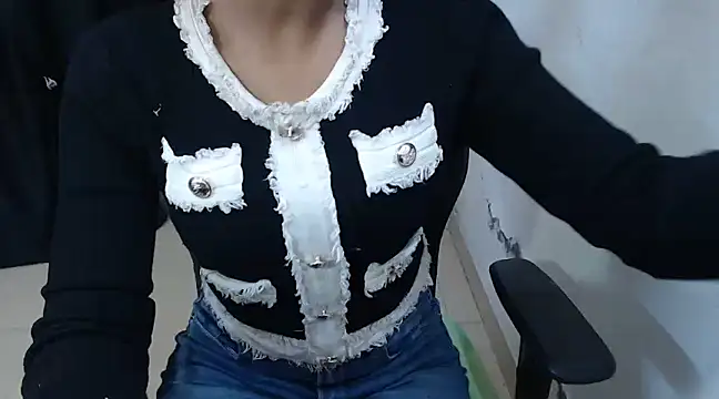 Snapshot of sexy_vani1 chatting on January 2025 05:59:02 PM sexy vani1 online show from January 2025 05:59:02 PM