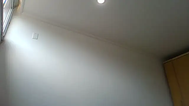 Juninho10c online show from December 2025 10:13:02 AM