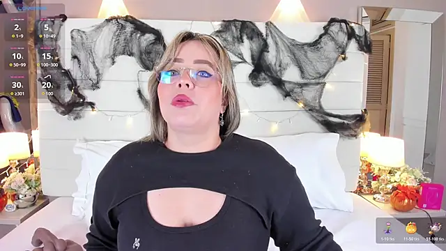 Snapshot of Charlotte93_ chatting on October 2025 11:57:02 AM Charlotte93 online show from October 2025 11:57:02 AM