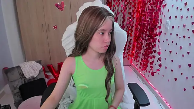 Anto herrera online show from February 2025 08:20:02 PM