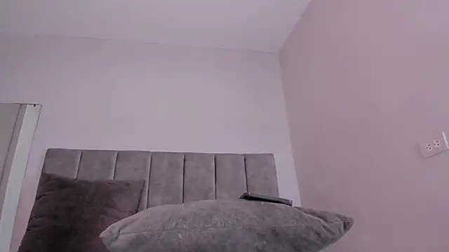 Snapshot of taylor_suxx chatting on October 2025 03:57:02 PM taylor suxx online show from October 2025 03:57:02 PM