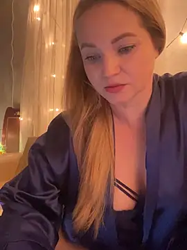 Lady  Maria online show from February 2025 07:05:01 PM