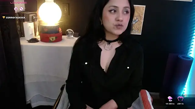 AbsentaVert online show from November 2025 12:10:02 AM